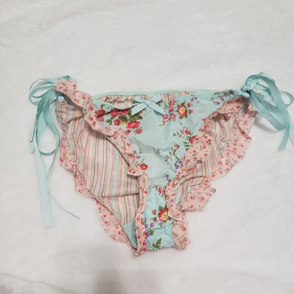 Victoria's Secret Intimates & Sleepwear Vintage Victorias Secret